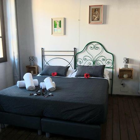Little Luxury Apartment In San Lorenzo フィレンツェ エクステリア 写真